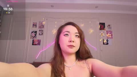 Snapshot of yummy_yuna chatting on 12/04/25, 09:34 Yumi online show from 12/04/25, 09:34