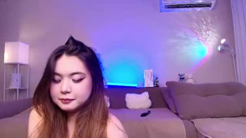 Yumi online show from 07/23/26, 01:58