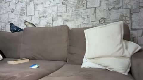 Alex online show from 05/06/26, 05:51
