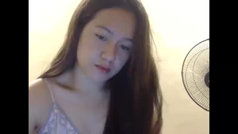 Snapshot of yummyclaya chatting on 10/13/25, 11:32 yummyclaya online show from 10/13/25, 11:32