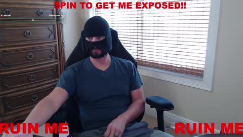 Snapshot of yummydickmilk chatting on 01/27/25, 06:52 yummydickmilk online show from 01/27/25, 06:52