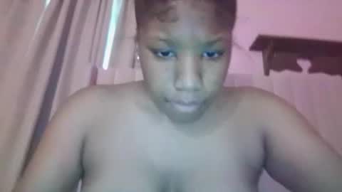 yummygirl659346 online show from 08/07/26, 11:51