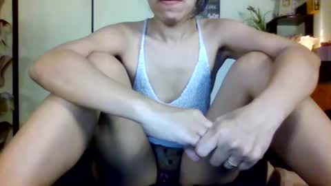 yummylheng online show from 01/15/25, 07:05