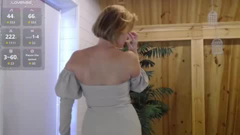 Snapshot of yummylilya chatting on 09/14/25, 12:37 Lillya online show from 09/14/25, 12:37