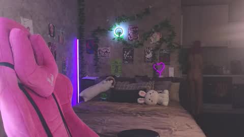 Snapshot of yummylisa chatting on 10/04/25, 07:34 Lisa online show from 10/04/25, 07:34