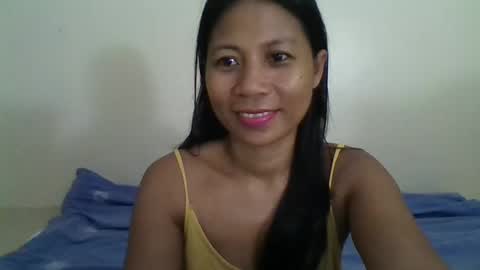 Snapshot of yuna_05 chatting on 01/06/26, 04:43 yuna_05 online show from 01/06/26, 04:43