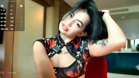 yuna_leen online show from 07/13/26, 09:12
