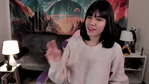 Yuna online show from 10/15/25, 12:05