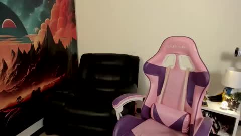 Snapshot of yunablack chatting on 02/12/26, 11:22 Yuna online show from 02/12/26, 11:22