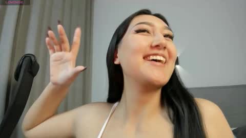 Snapshot of yunamini chatting on 11/07/25, 07:14 Yuna online show from 11/07/25, 07:14