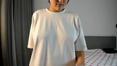 Snapshot of yunamini chatting on 11/17/25, 07:19 Yuna online show from 11/17/25, 07:19