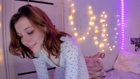 Snapshot of yunapeace chatting on 11/11/25, 11:32 Yuna online show from 11/11/25, 11:32