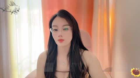 YunEr online show from 12/04/24, 05:27
