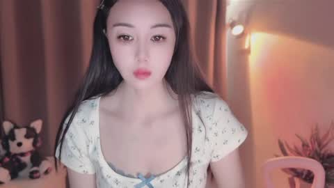 YunEr online show from 06/07/26, 04:16