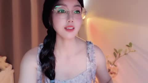 Snapshot of yuner0715 chatting on 07/07/26, 02:43 YunEr online show from 07/07/26, 02:43
