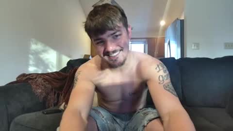 yungbul1 online show from 12/16/25, 10:15