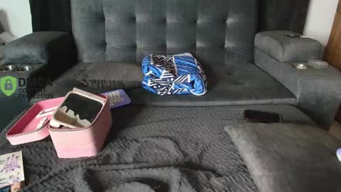 ELITA online show from 09/25/25, 04:49