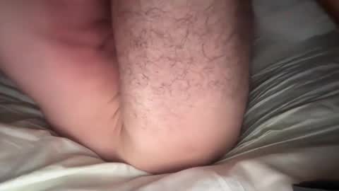 Snapshot of yunghomealone chatting on 10/19/25, 11:38 Unicorn online show from 10/19/25, 11:38