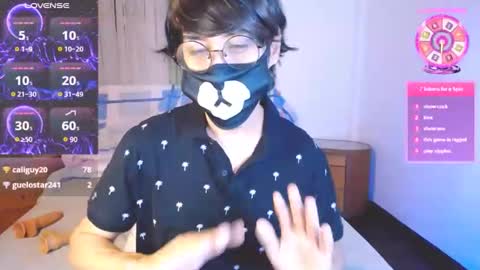 Snapshot of yuniorb chatting on 01/16/25, 04:07 the puppy boy online show from 01/16/25, 04:07