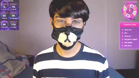 Snapshot of yuniorb chatting on 10/15/25, 03:50 the puppy boy online show from 10/15/25, 03:50