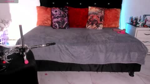 yuong soo online show from 09/19/25, 04:25