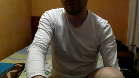 Snapshot of yuquiao chatting on 10/07/25, 02:53 yuquiao online show from 10/07/25, 02:53