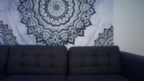 yurdreams_22 online show from 11/10/25, 05:06