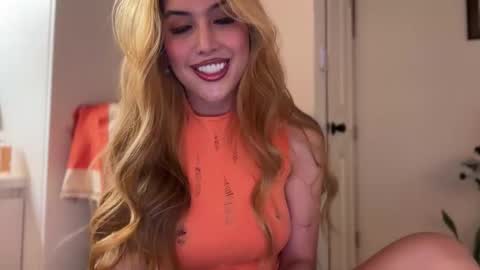 GODDESS SOFIA online show from 05/19/26, 01:56