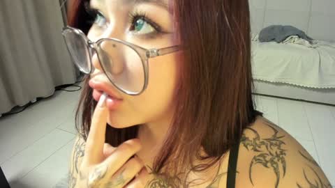 Hi My name Yuriko online show from 01/04/25, 10:13