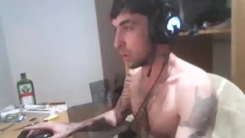 Snapshot of yuumis chatting on 10/17/25, 05:32 Yuumi online show from 10/17/25, 05:32