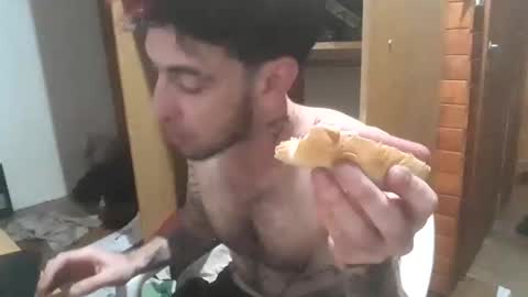 Snapshot of yuumis chatting on 10/19/25, 07:20 Yuumi online show from 10/19/25, 07:20