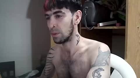 Snapshot of yuumis chatting on 10/22/25, 07:02 Yuumi online show from 10/22/25, 07:02