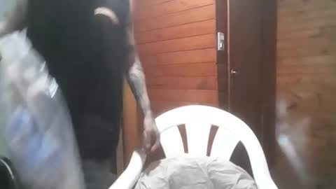 Snapshot of yuumis chatting on 11/04/25, 12:54 Yuumi online show from 11/04/25, 12:54