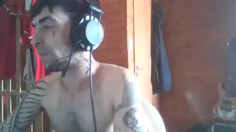 Snapshot of yuumis chatting on 11/14/25, 06:39 Yuumi online show from 11/14/25, 06:39