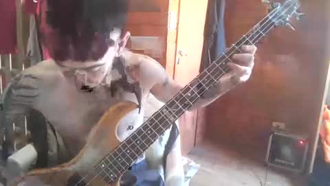 Snapshot of yuumis chatting on 11/19/25, 06:52 Yuumi online show from 11/19/25, 06:52