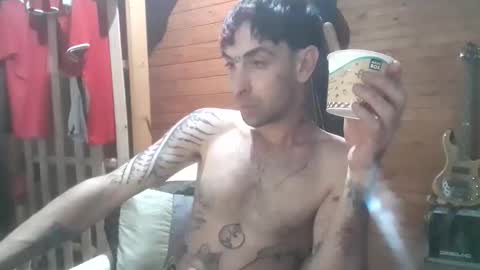 Snapshot of yuumis chatting on 11/23/25, 06:57 Yuumi online show from 11/23/25, 06:57