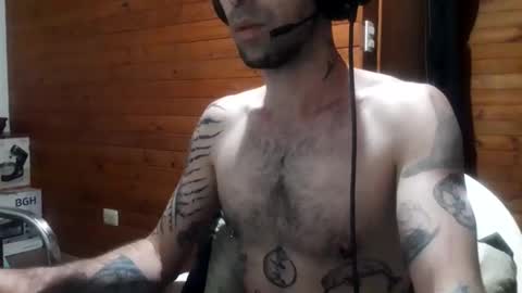 Snapshot of yuumis chatting on 12/05/25, 05:16 Yuumi online show from 12/05/25, 05:16