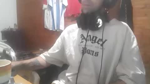 Yuumi online show from 05/25/26, 05:02