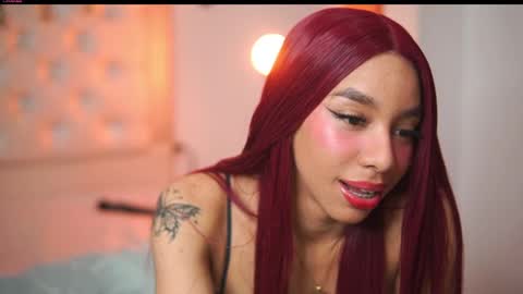 Yuyi Cam online show from 09/20/25, 03:07