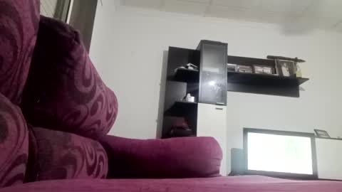 yuyu33333284475 online show from 12/03/24, 02:14