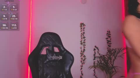 yuzii Im new to these pages so I hope you guys are kind to me. online show from 05/28/26, 01:25