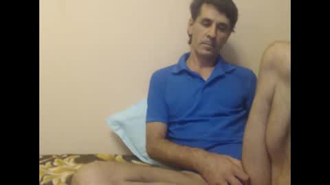 yvesstorm5 online show from 10/28/25, 06:54