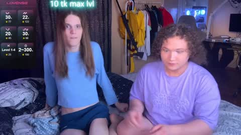 Jora and Konnycurly online show from 12/06/24, 08:48