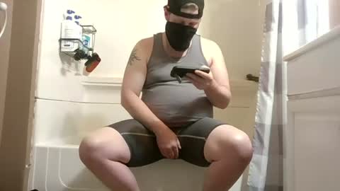 Snapshot of zach42104 chatting on 06/15/26, 12:46 zach42104 online show from 06/15/26, 12:46