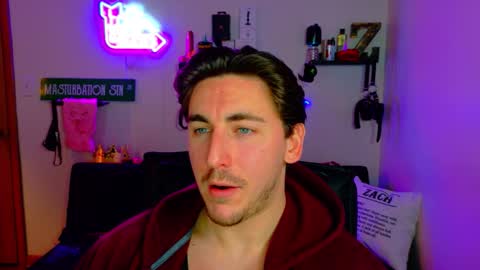 Snapshot of zach_rhyder chatting on 02/10/26, 01:21 Zach Rhyder online show from 02/10/26, 01:21