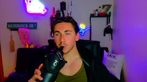 Snapshot of zach_rhyder chatting on 04/29/26, 12:48 Zach Rhyder online show from 04/29/26, 12:48