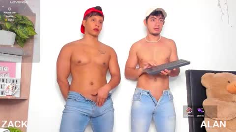 Snapshot of zack_and_alan chatting on 10/29/25, 01:35 zack online show from 10/29/25, 01:35