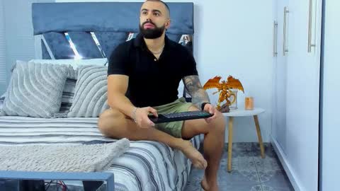 Snapshot of zack_froone chatting on 02/09/26, 12:31 Richard online show from 02/09/26, 12:31
