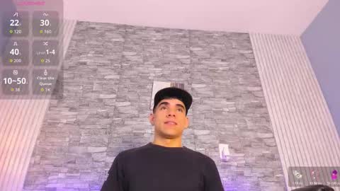 zack_joness10 online show from 11/11/25, 03:06