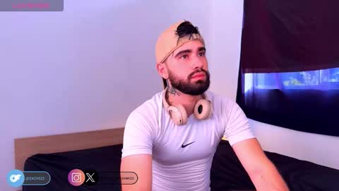 zack_sullivan22 online show from 10/11/25, 09:35